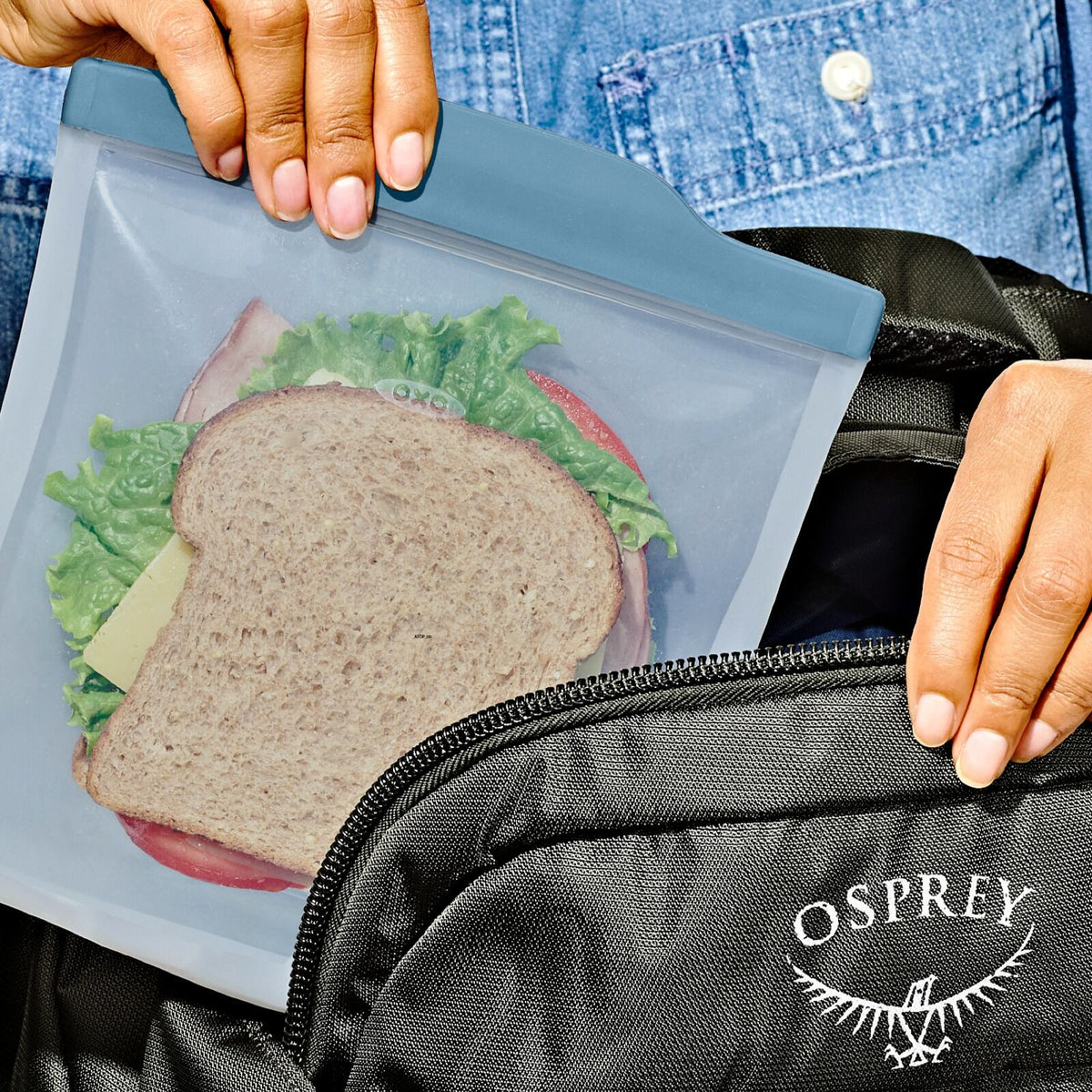 silicone-reusable-bag-sandwich-28-oz-ocean-blue-j2 9114700_26.jpg