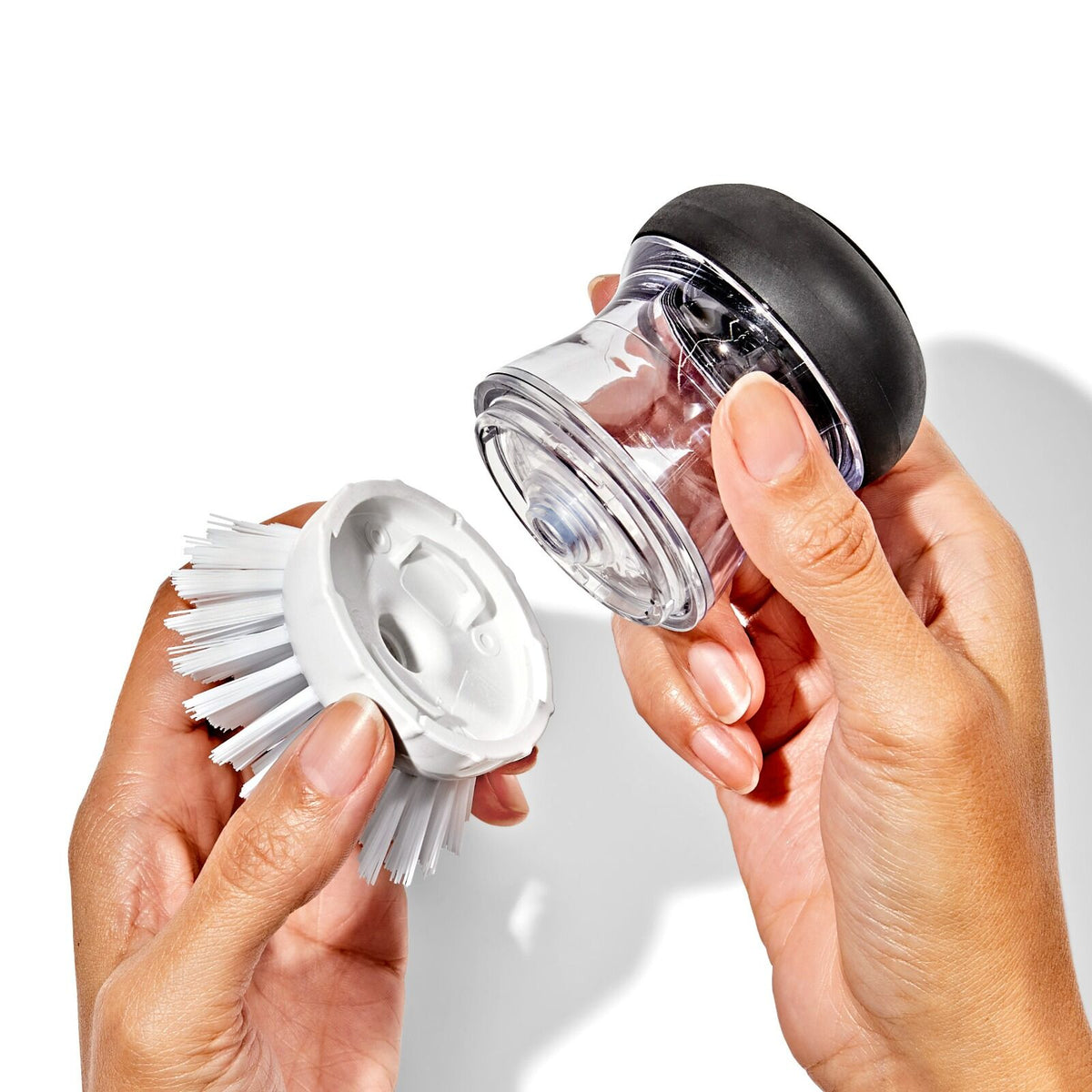 soap-dispensing-palm-brush-refills-4-pack-h2 gg_12425900_palm-brush-refills-4-pack_pdp_02.jpeg