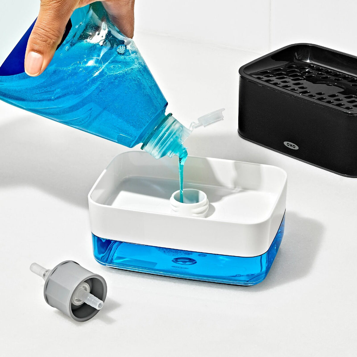 soap-dispensing-sponge-holder-u2 gg_12426800_soap-dispensing-sponge-holder_pdp_05.jpeg