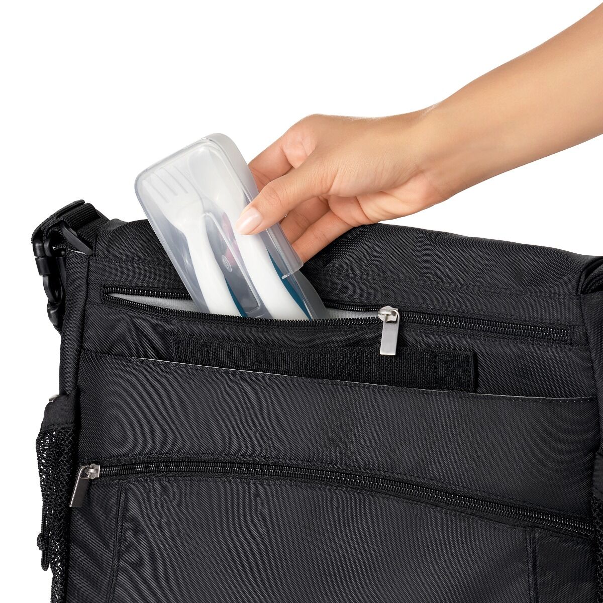 on-the-go-plastic-fork-and-spoon-set-with-travel-case-e7 tot_61139300_4_1.jpg
