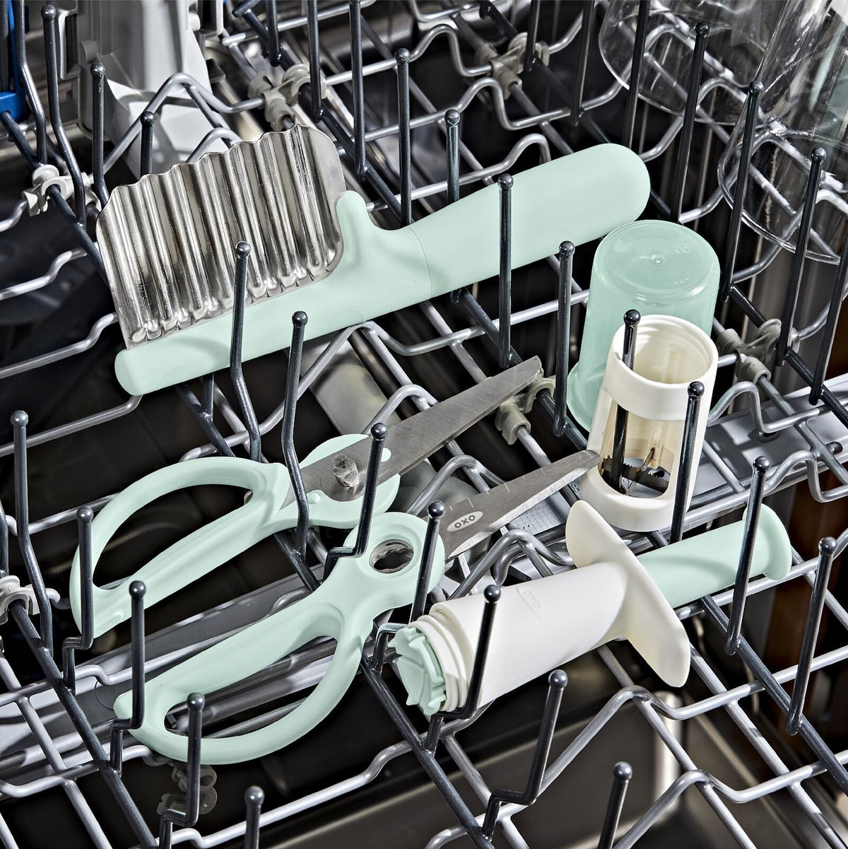 cut-and-prep-set-3-piece-f9 tot_61176700_baby-food-prep-set_pdp_06.jpeg