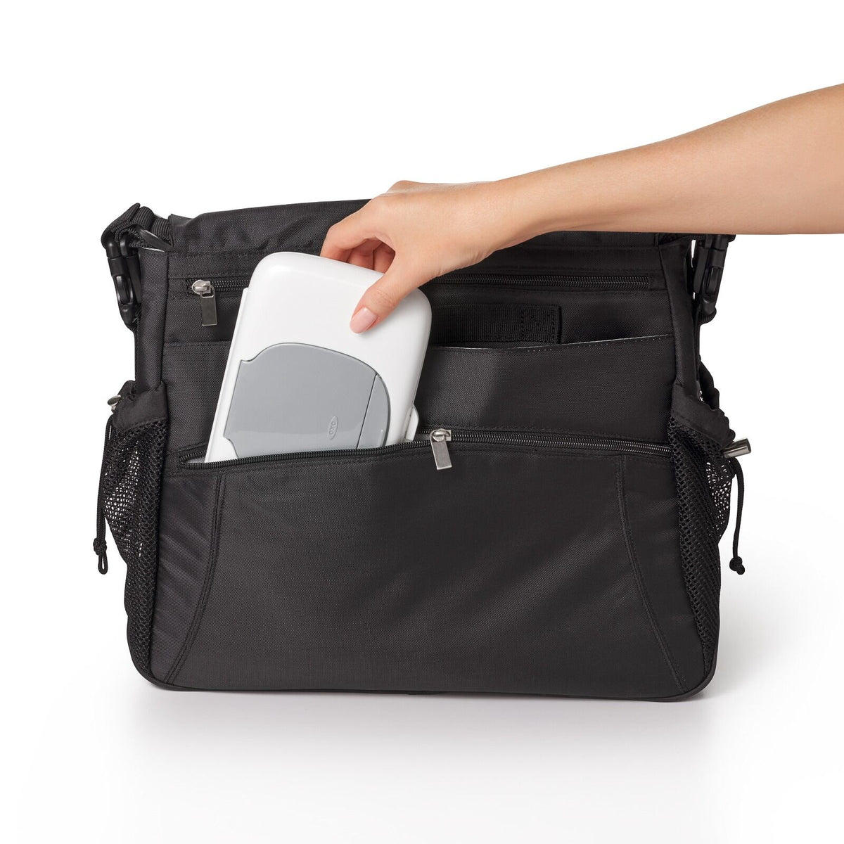 on-the-go-wipes-dispenser-gray-t6 tot_63101700_4b_-_rgb.jpg