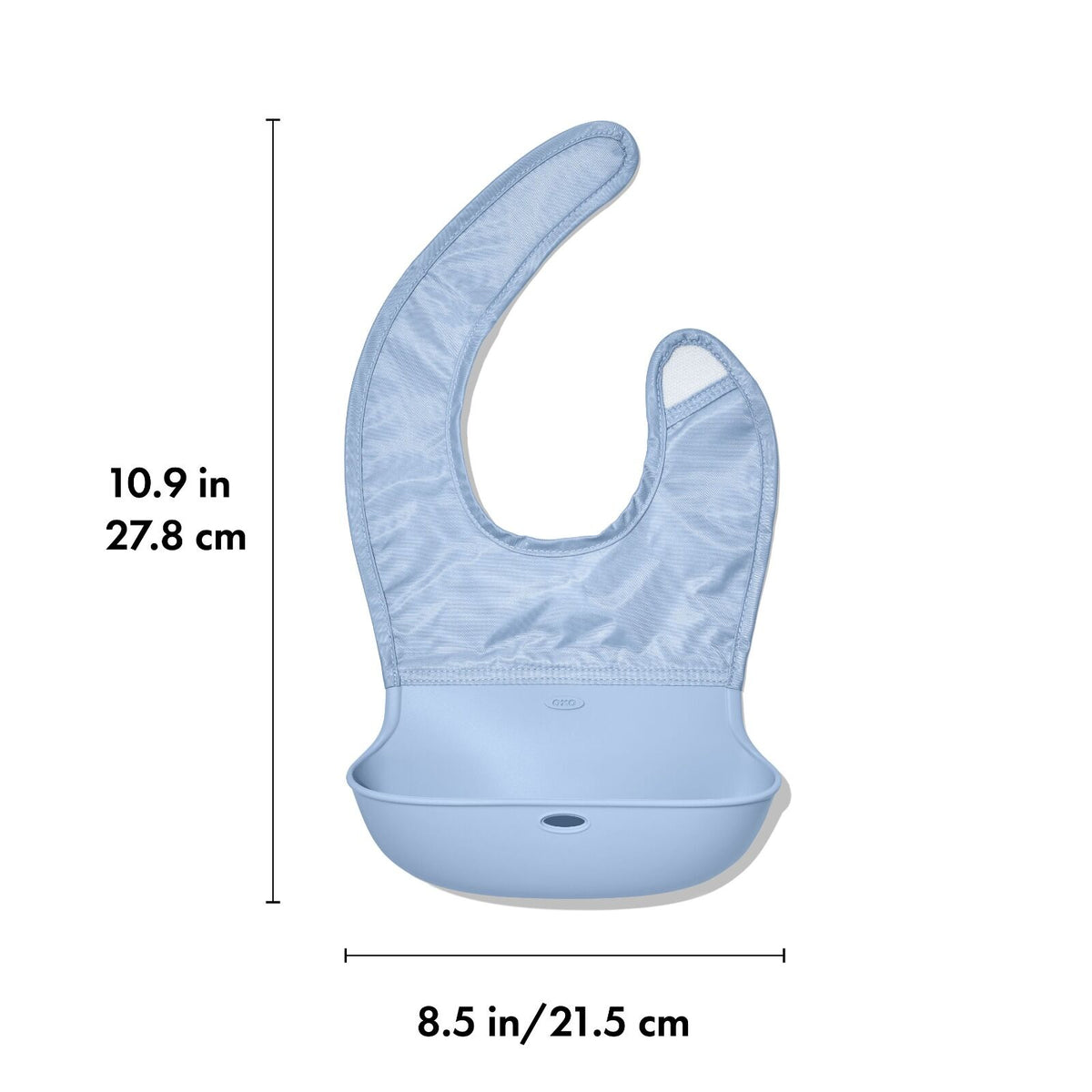 tot-baby-mealtime-set-dusk-d8 tot_roll-up-bib-dusk_apdp_01_dim.jpeg