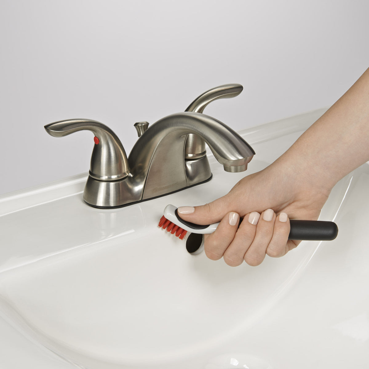 deep-clean-brush-set-u1 1285700_7_deep_clean_brush_set_-_orange.jpg