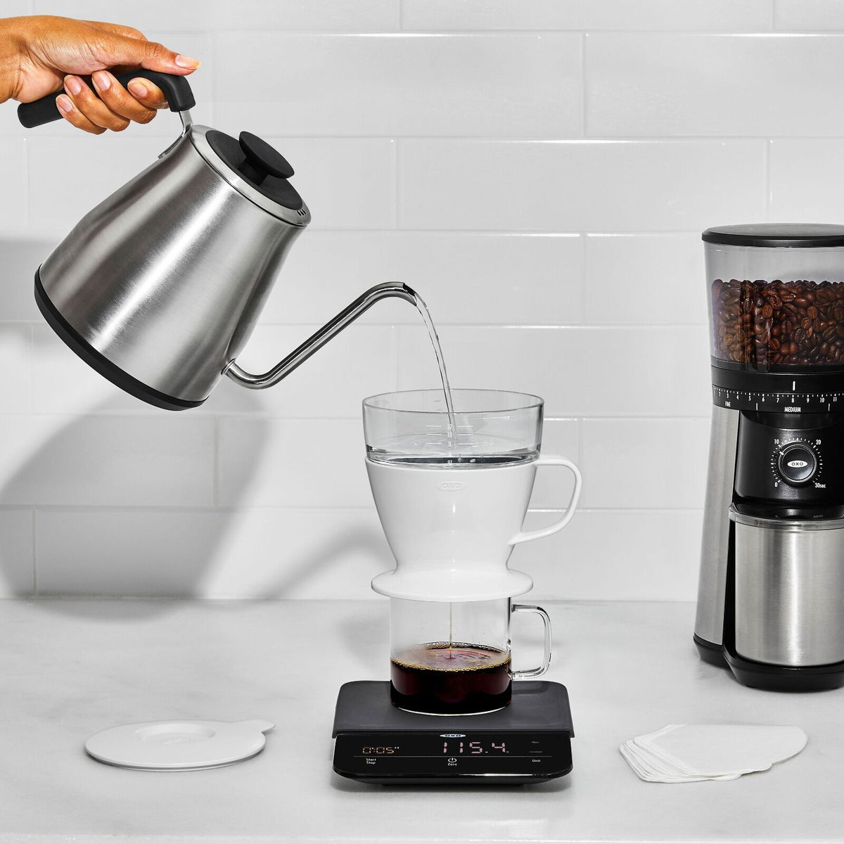 adjustable-temperature-pour-over-kettle-t8 brew_adjustabletemperaturekettle_8717100v2_07_1_.jpg