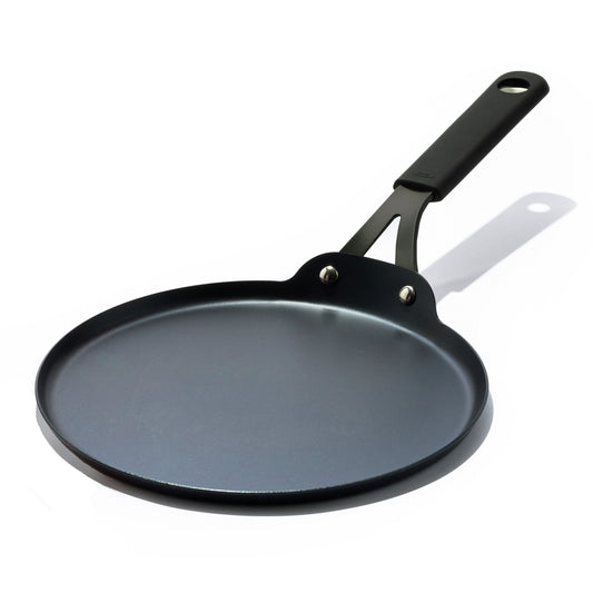 obsidian-carbon-steel-10-inch-crepe-pan-with-silicone-sleeve-a8 cc005102-001-1.jpg