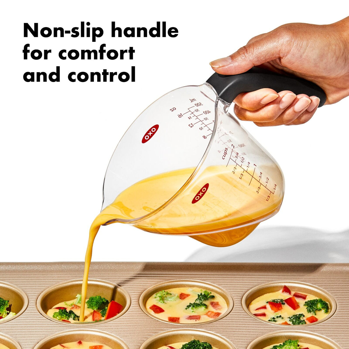 3-piece-angled-measuring-cup-set-b5 gg_1056988_3pcangledmeasuringcupset_apdp_03.jpg