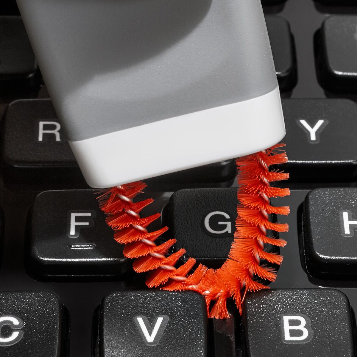 keyboard-and-screen-deep-cleaning-set-q4 gg_12246300_9c.jpg