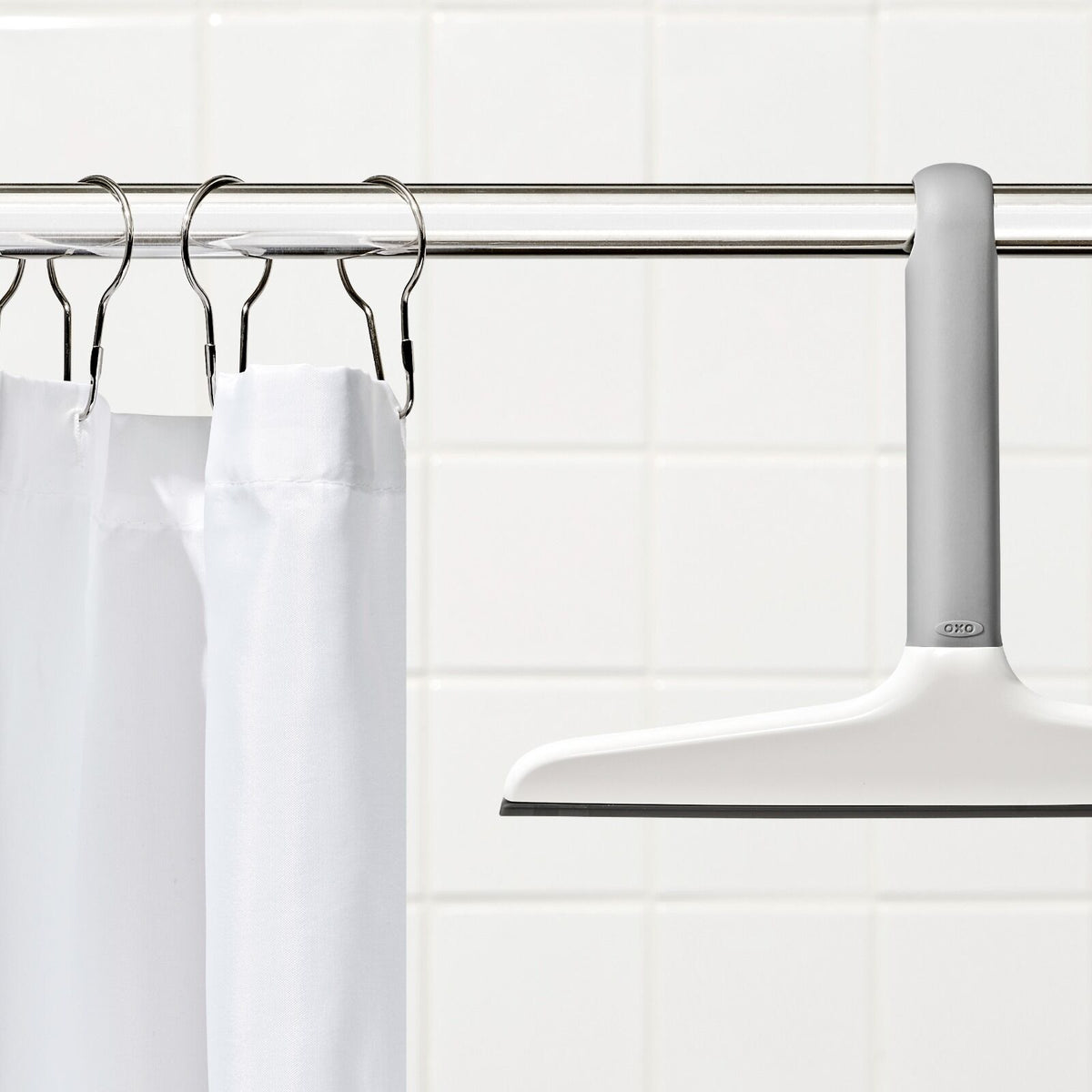 multi-use-squeegee-with-hook-h8 gg_12397800_multiusesqueegeehook_pdp_03.jpg