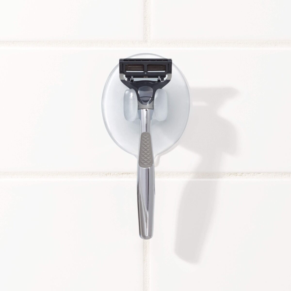 suction-razor-holder-i3 gg_1377400_9b_1_.jpg