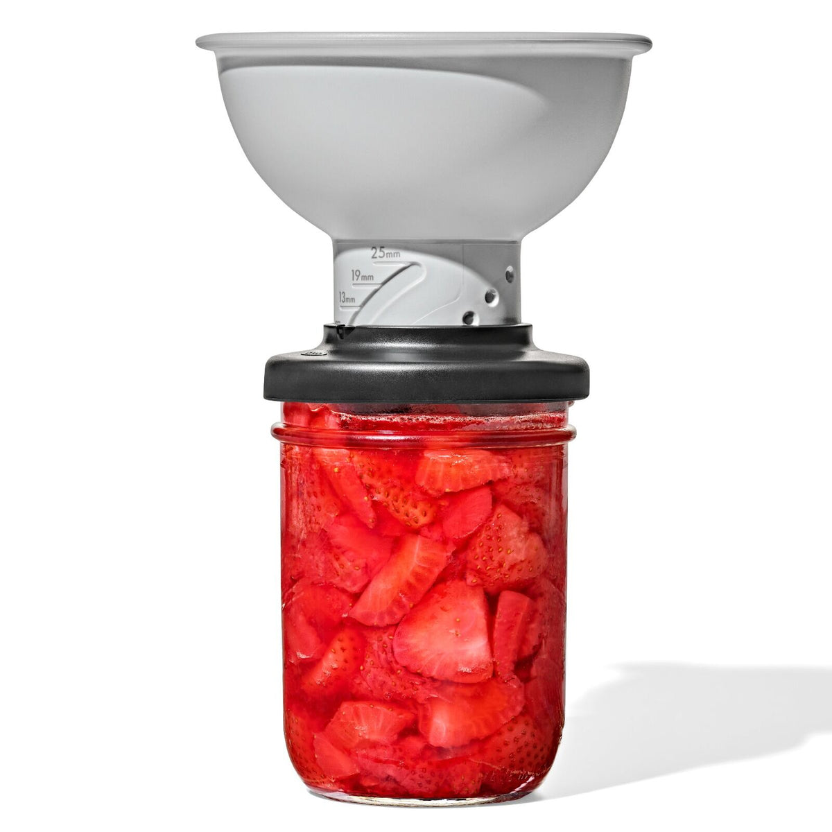 adjustable-funnel-z8 oxo_adjustable-funnel_pdp_03.jpeg