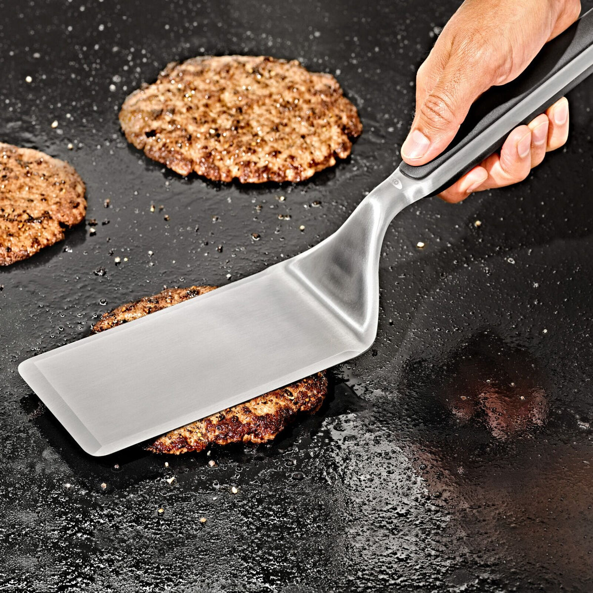 large-griddle-turner-m7 oxo_griddle-turner_pdp_01.jpeg