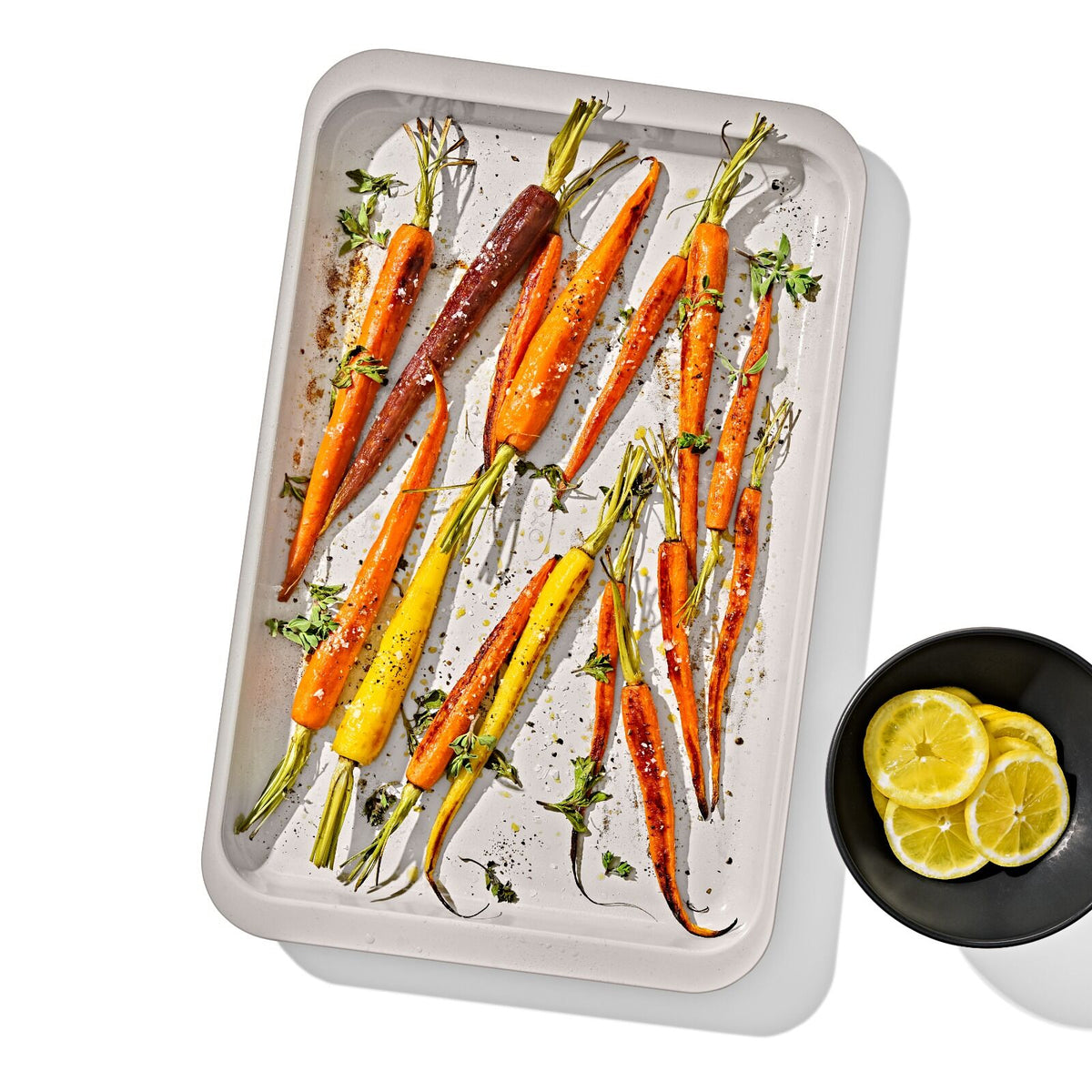 non-stick-pro-ceramic-coated-metal-bakeware-half-sheet-pan-storm-blue-d8 oxo_half-sheet-pan_pdp_01.jpg