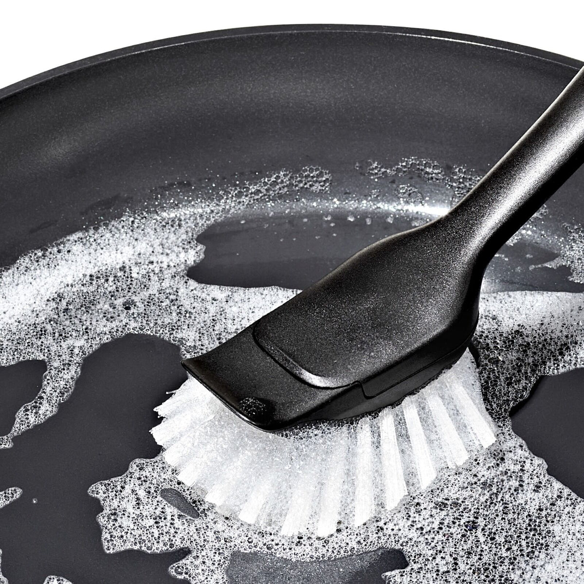 steel-dish-brush-with-replaceable-head-a1 stl_dishbrush_pdp_03.jpg