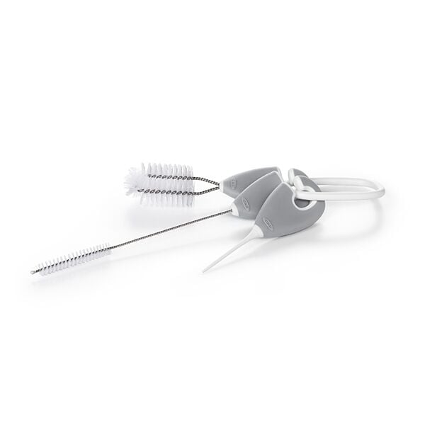 cleaning-set-for-straw-and-sippy-cups-m8 tot_62123200_1.jpg